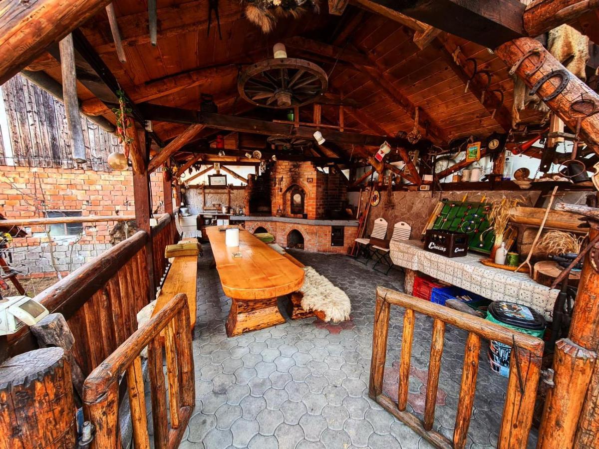 Cabana Vanatorilor Пояна-Марулуй Екстер'єр фото